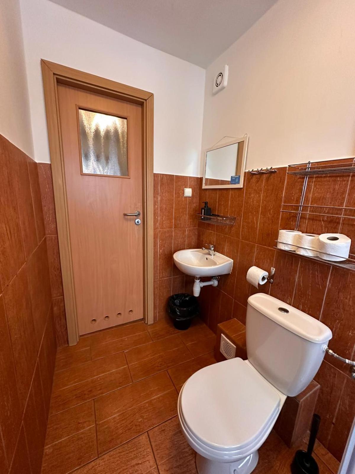 Straszny Dwor Hotel Duszniki Zdroj Bilik gambar